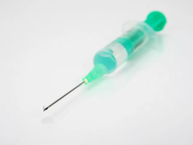 injection, needle, disposable syringe, health, medicine, doctor, injection syringe, vaccination, cannula, drops, ampoule. Med Spa Semaglutide Injections: FDA Compounding Rules